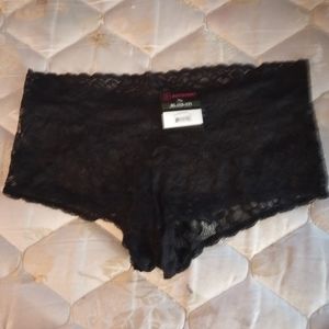Black panties